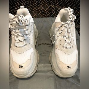 BALENCIAGA Triple S sneaker clear sole in white